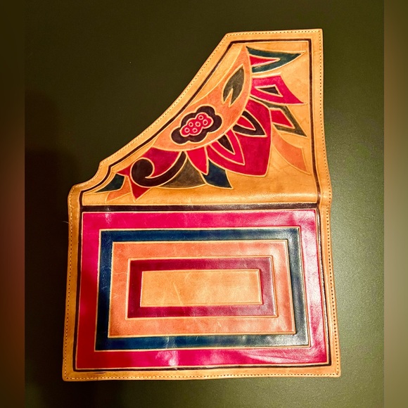 Vintage 1970s Hand Tooled Leathe Multicolour Bohemian Clutch Made in India - Picture 3 of 5
